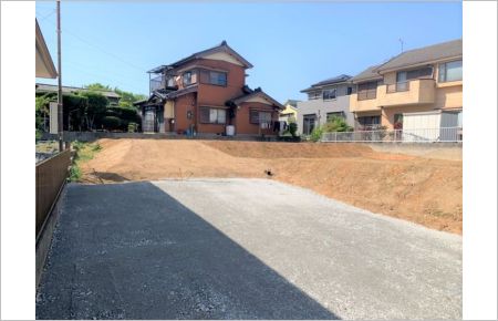 半田市乙川源内林町一丁目
