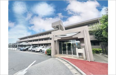 ファミールハイツ逆井一番館