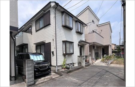 草加市八幡町