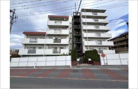 サンライフ根岸